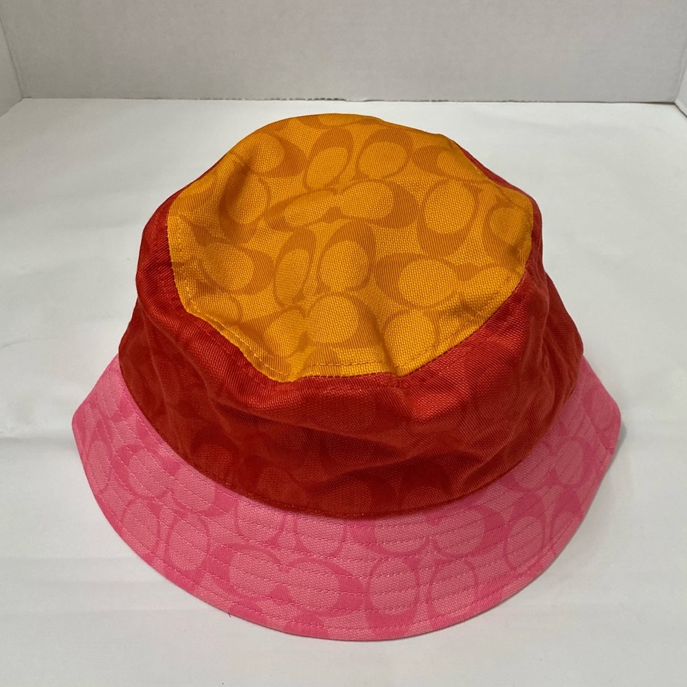Coach Colorblock Signature Bucket Hat - Picture 5 of 9